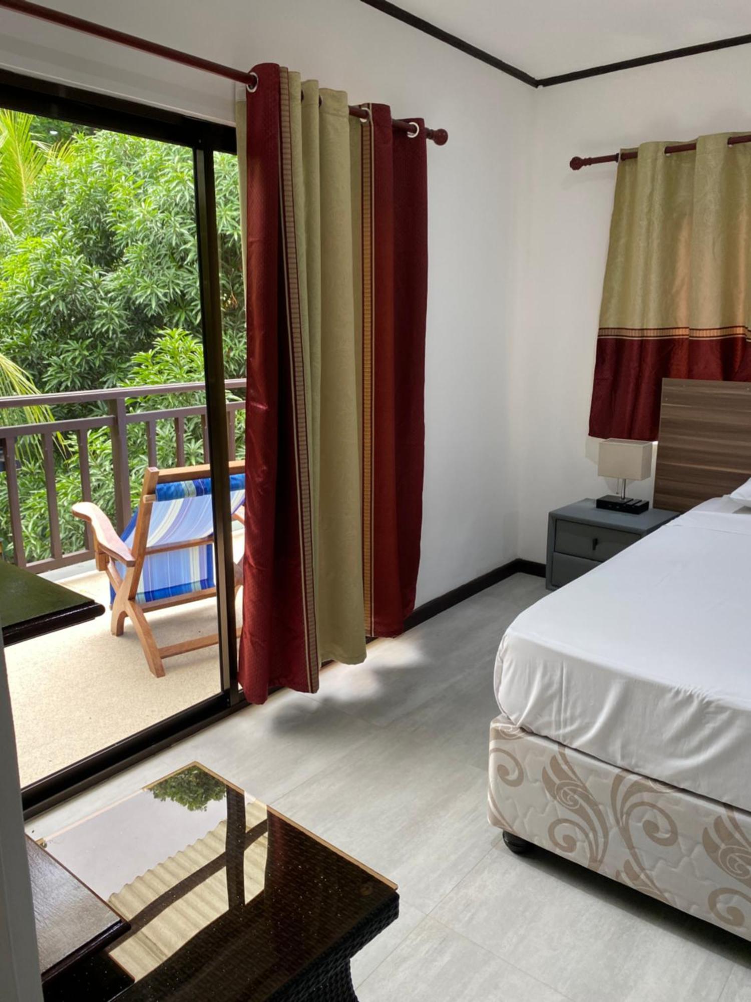 Mer Riviere Beau Vallon  Exterior foto